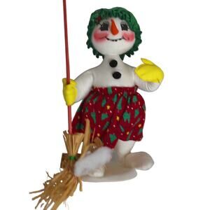 Vintage 1999 Annalee 18" Sweeping Snowflakes Snow Woman